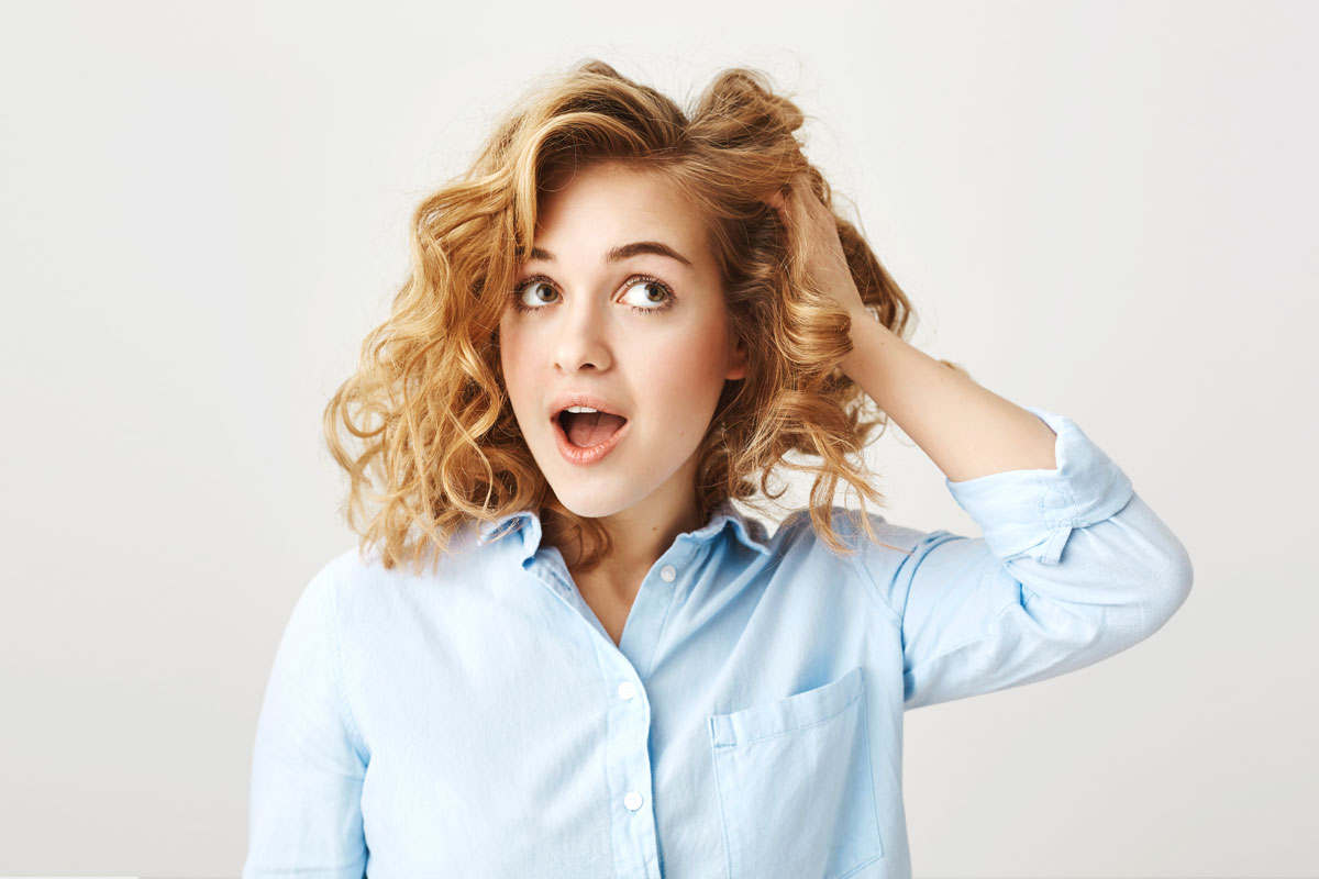 COMMENT DÉFINIR ses BOUCLES: Plopping, Pulsing... Curly Girl Method